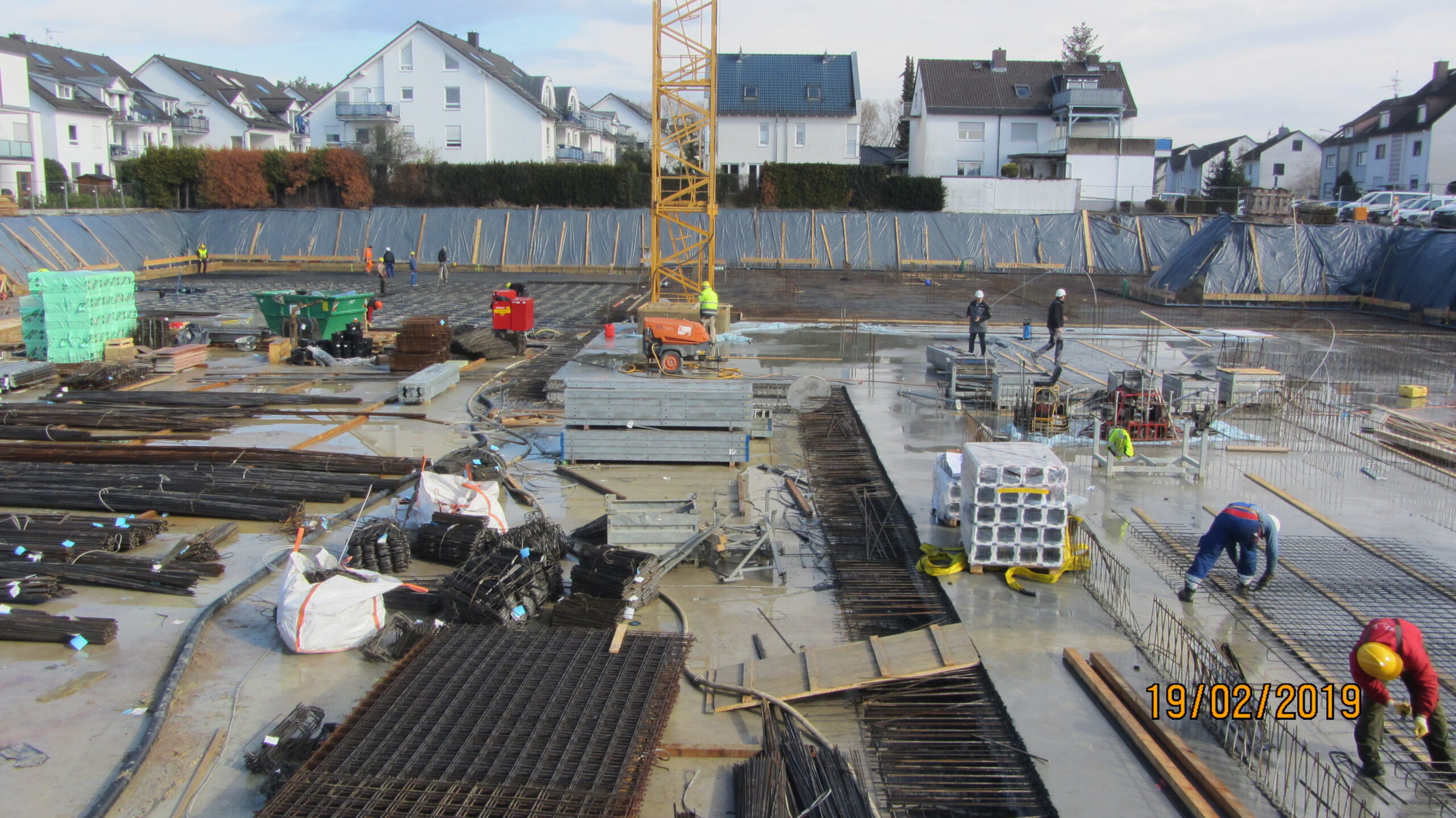 МНОГОФАМИЛНИ КЪЩИ-0